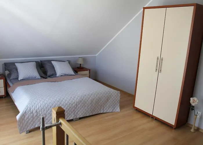 Lägenhet Za Wydma Sosnowa 13